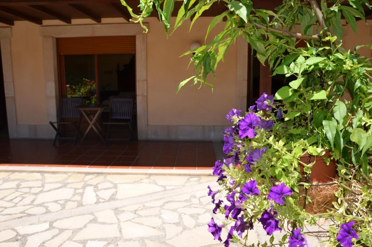 Hotel Arenas De Cabrales- Apartamentos מראה חיצוני תמונה